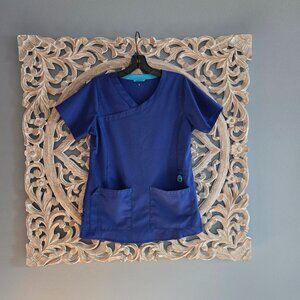 Carhartt Women's Small Blue Scrub top